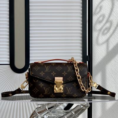 Pochette MEtis East West新款小郵差包M46279