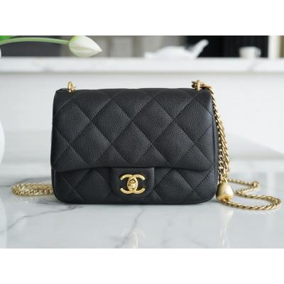 23p 愛心扣口蓋包 黑色 中號