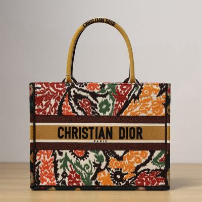 中號 BOOK TOTE 手袋