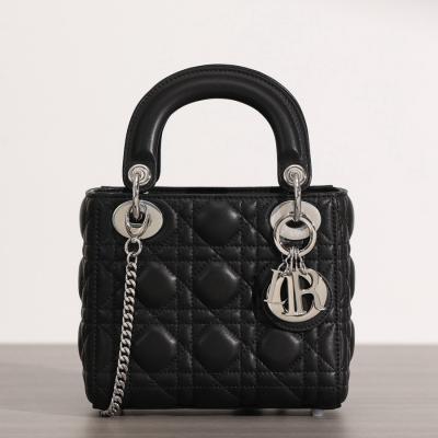 迷你 LADY DIOR 手袋 黑色羊皮革藤格紋銀扣