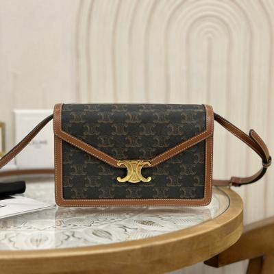 Celine enveloppe triomphe牛皮革信封包