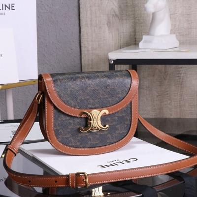 TEEN BESACE Triomphe亮澤牛皮革手袋