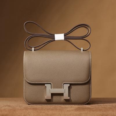 H Constance 19大象灰銀扣