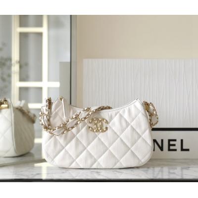 小香 23K秋冬 19系列腋下包白色小號