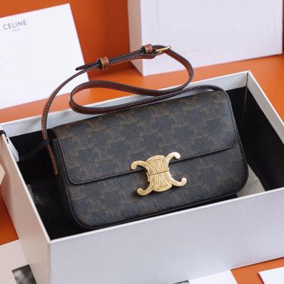 CLI* TEIOMPHE 凱旋門