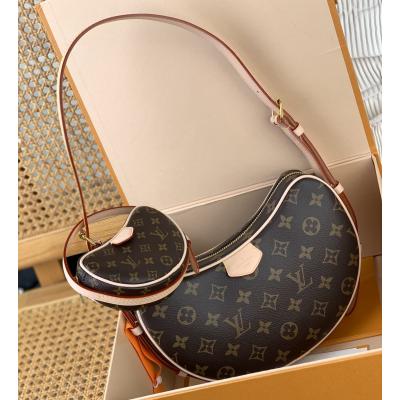 M46828  Croissant MM