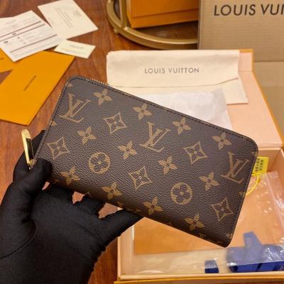 M41895 拉鏈錢包 紫紅色