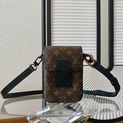 M81522 SLOCK VERTICAL 迷你手機包