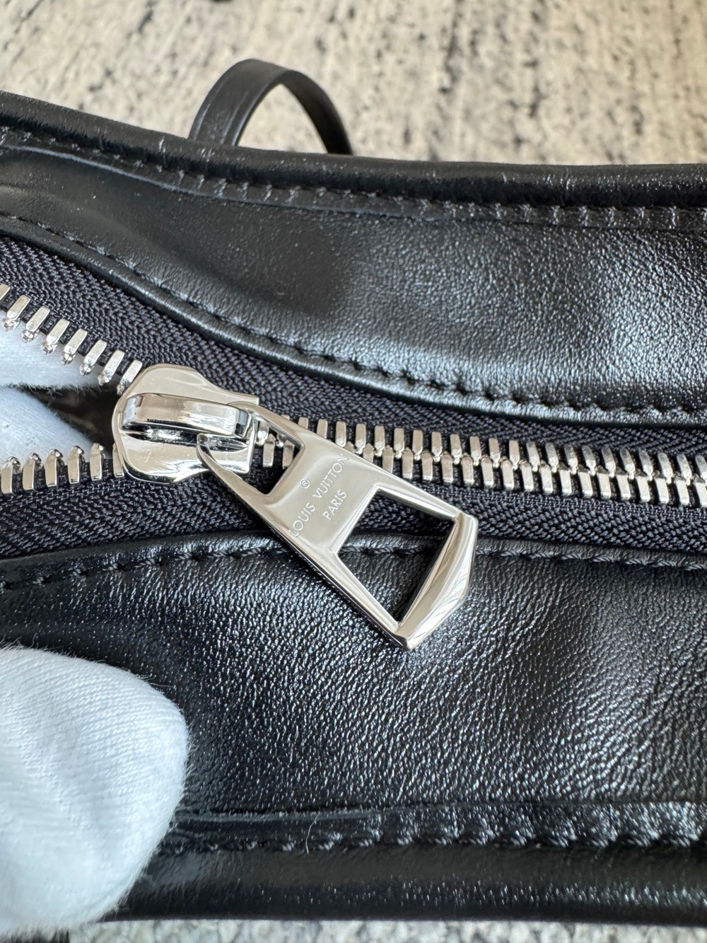 Carry All Travel Bag 手袋M15175_7