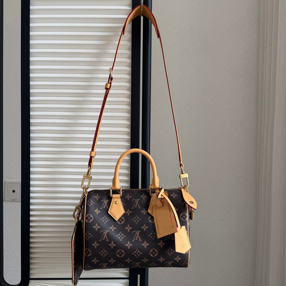 M24443 Speedy P9 Bandouliere 25_11