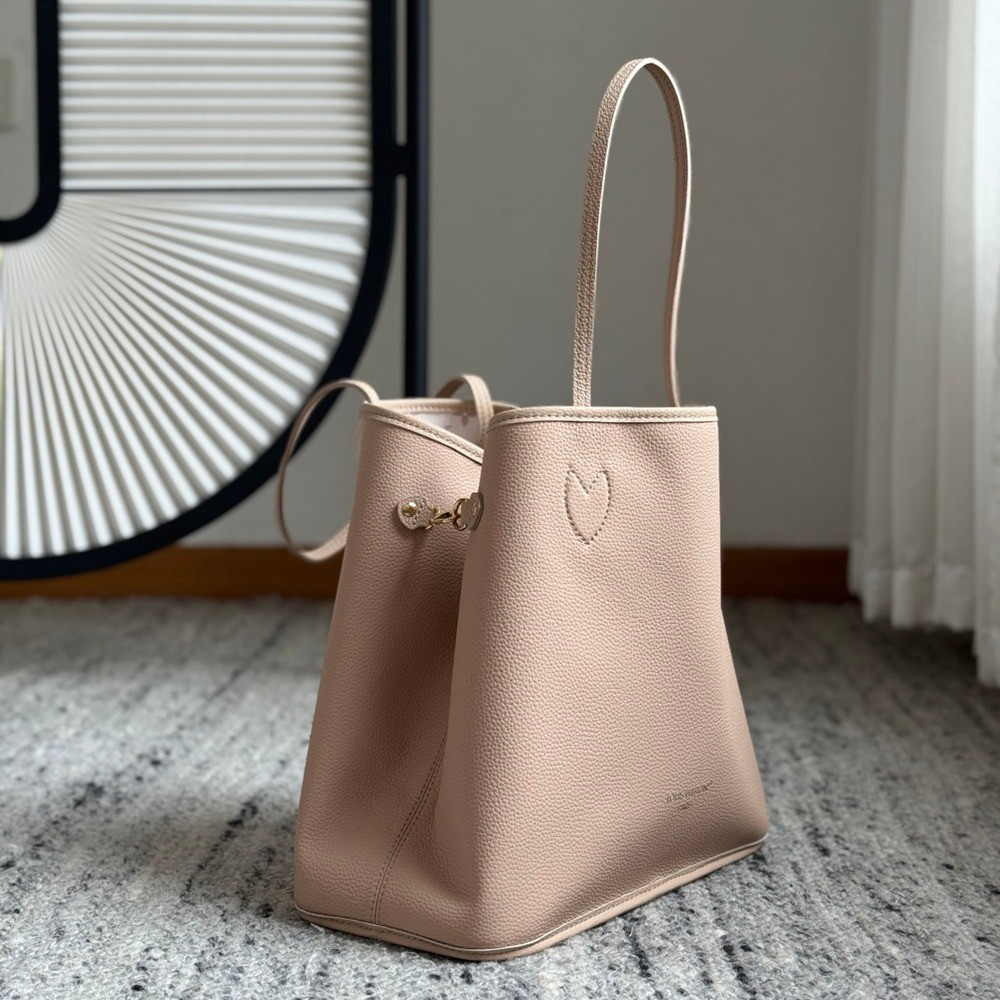 M25665 Neverfull Inside Out MM_5