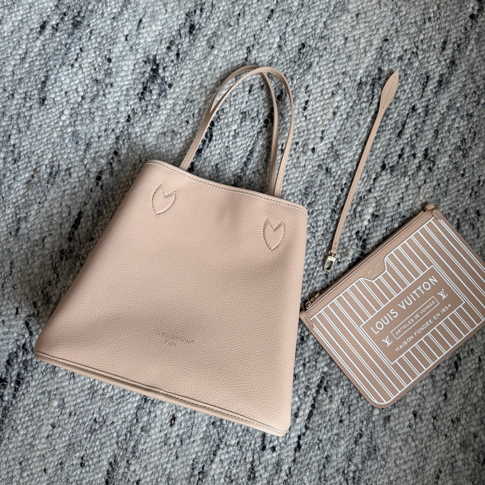 M25665 Neverfull Inside Out MM_6