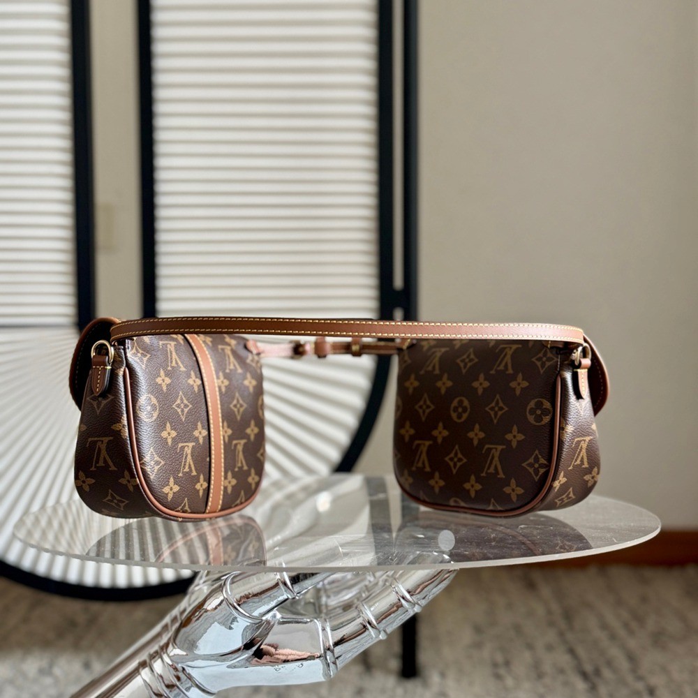 Duo BB 手袋M26592_3