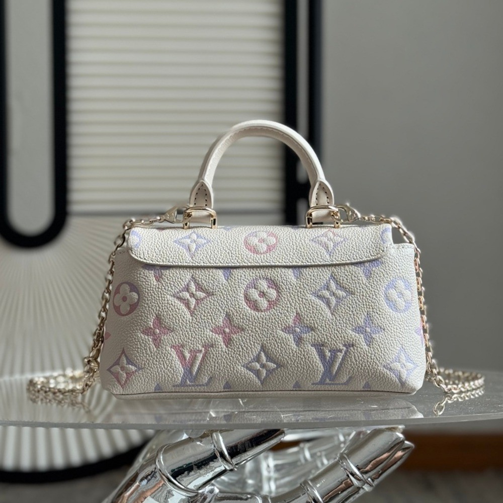 Nano Madeleine 手袋 M25596_12