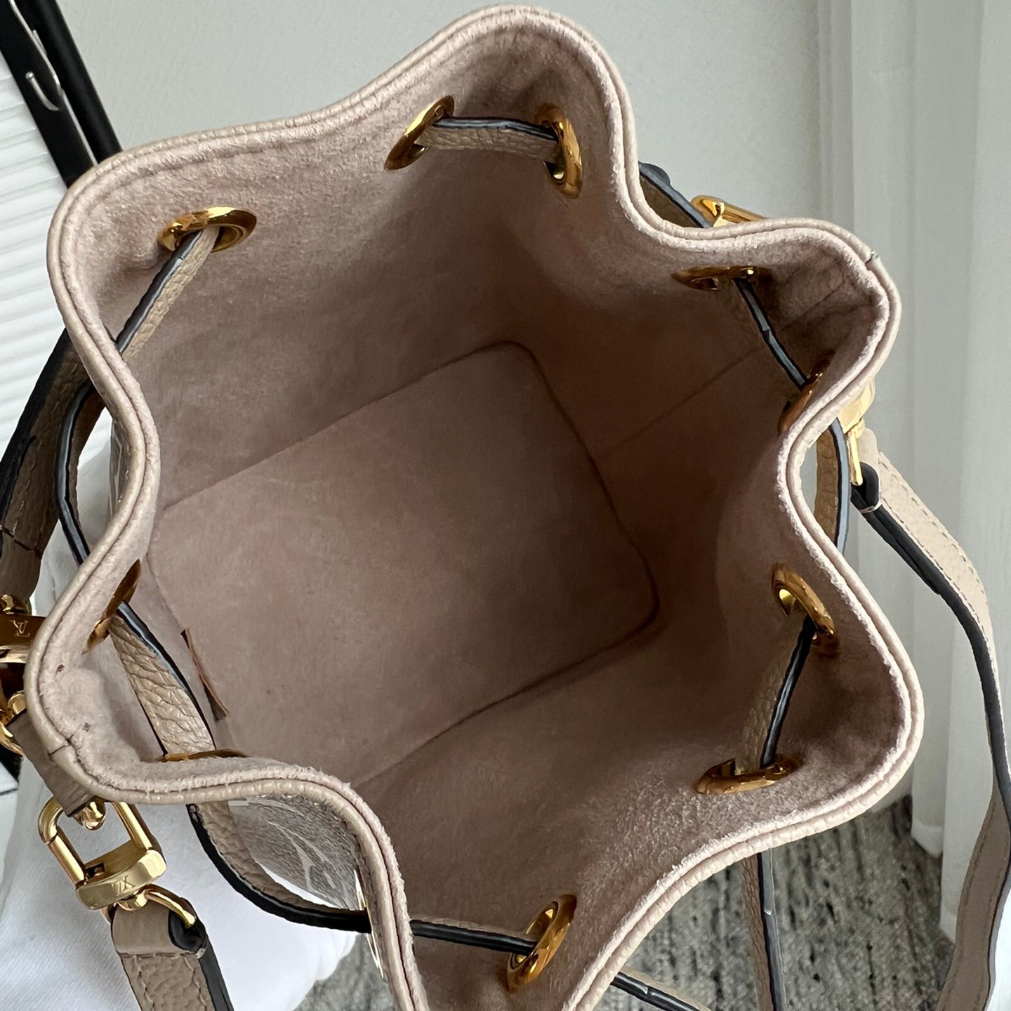 Nano M46291 大象灰_3