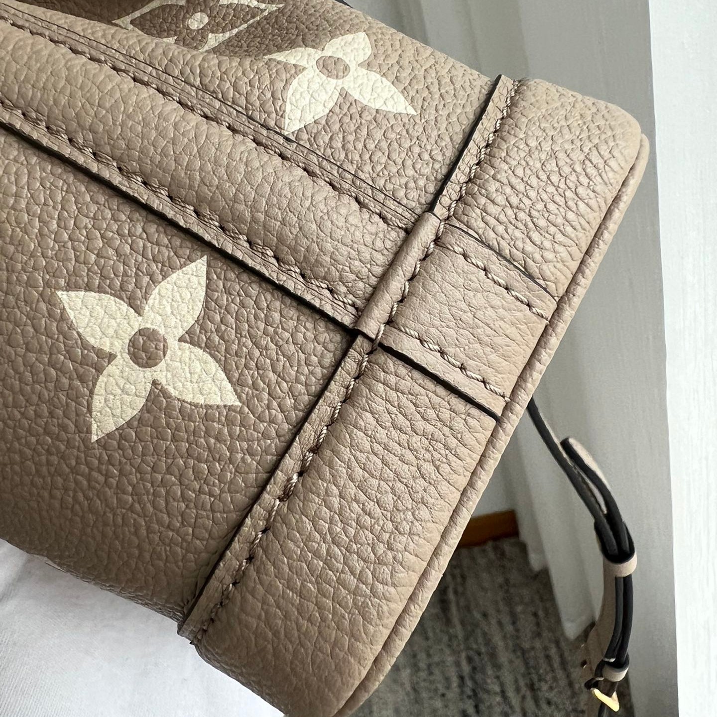 Nano M46291 大象灰_5