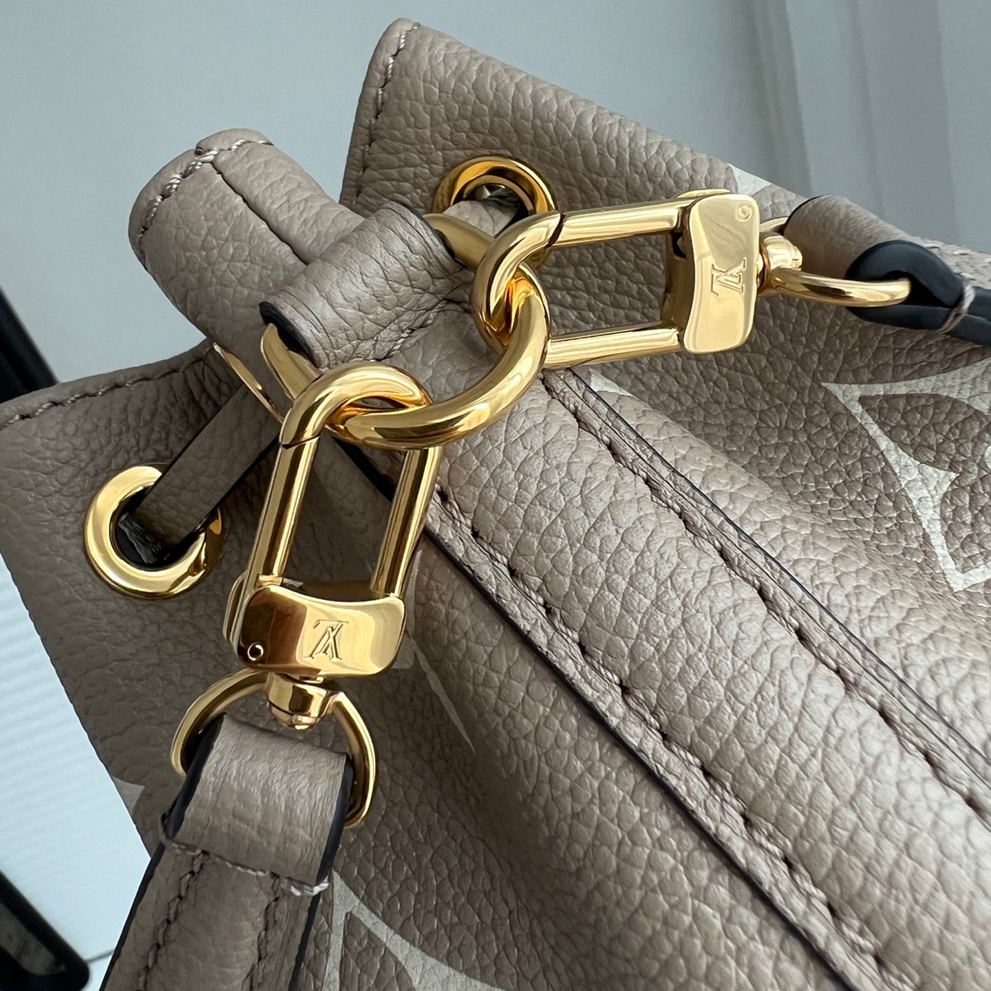 Nano M46291 大象灰_6