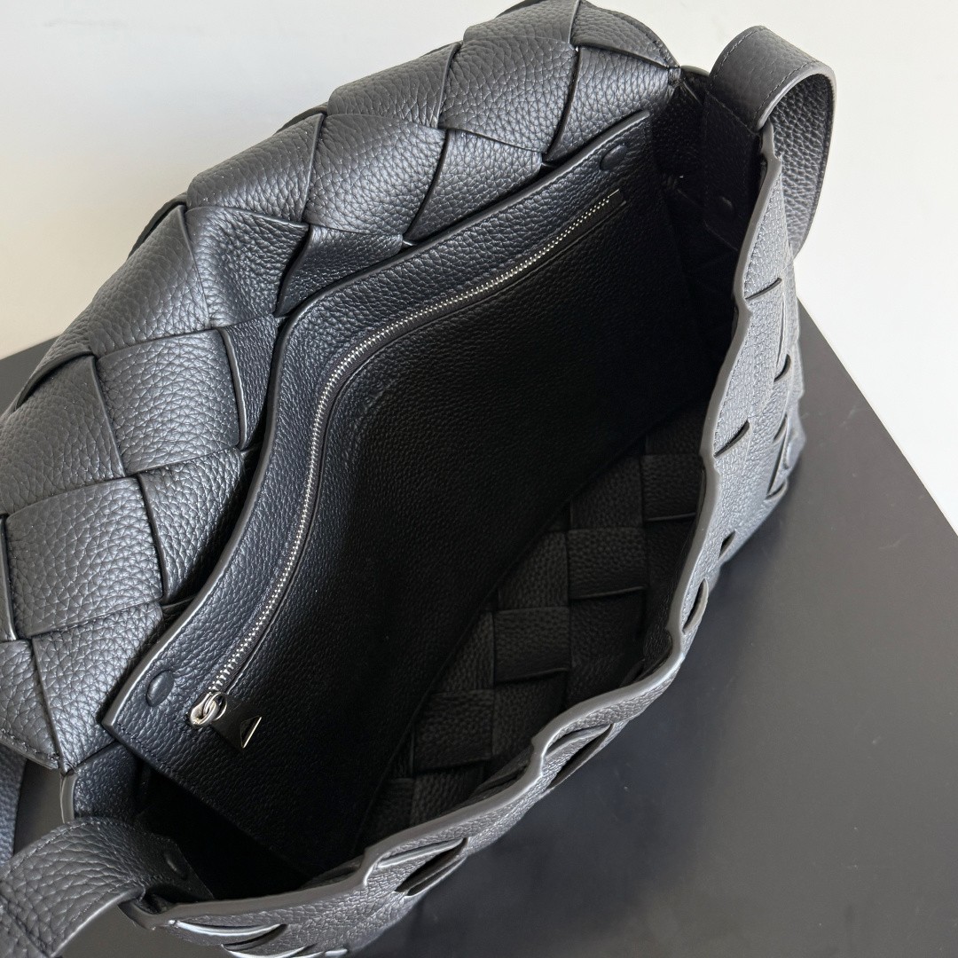 Diago大號斜挎包黑色_3