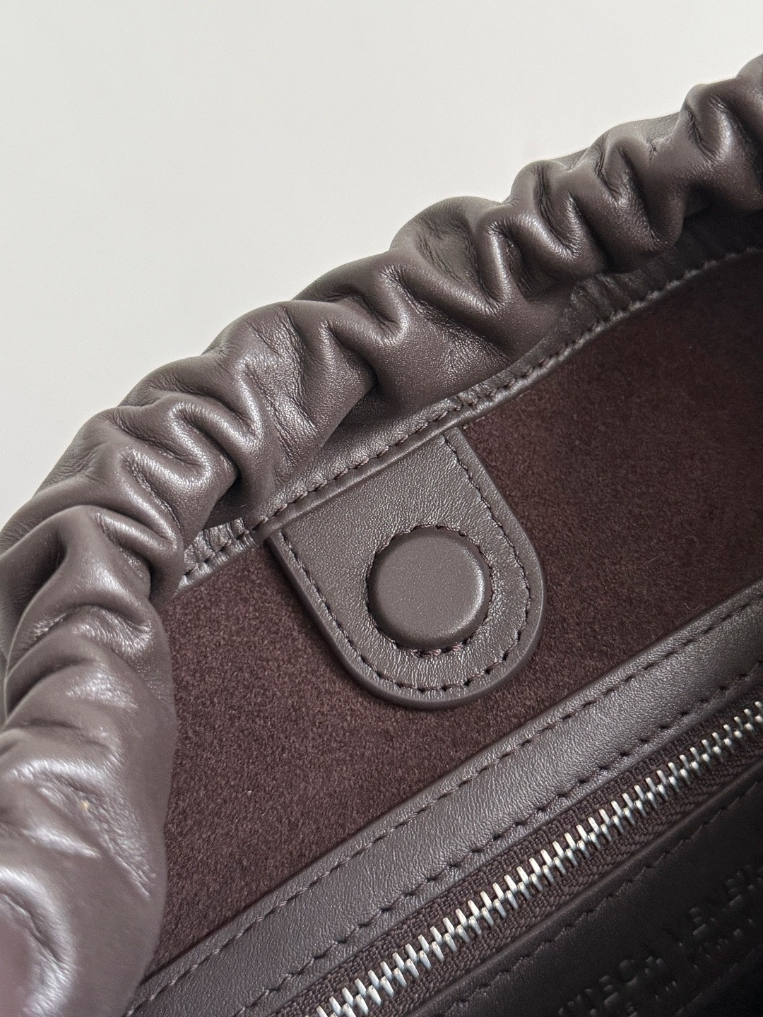 836020 Biblioteca Bucket水桶包黑棕色_9