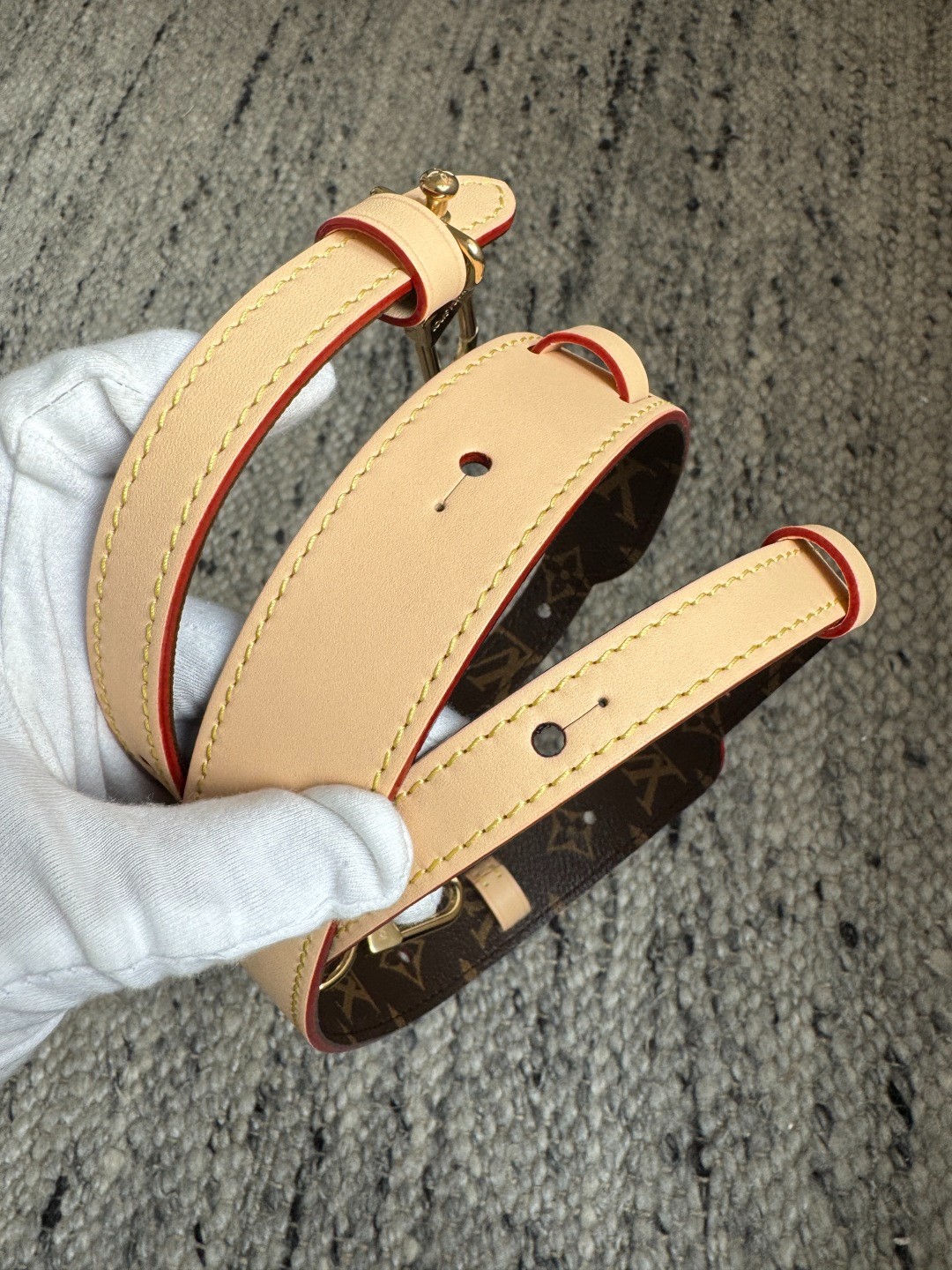 M26532 Lockit Pm 貝殼包_11