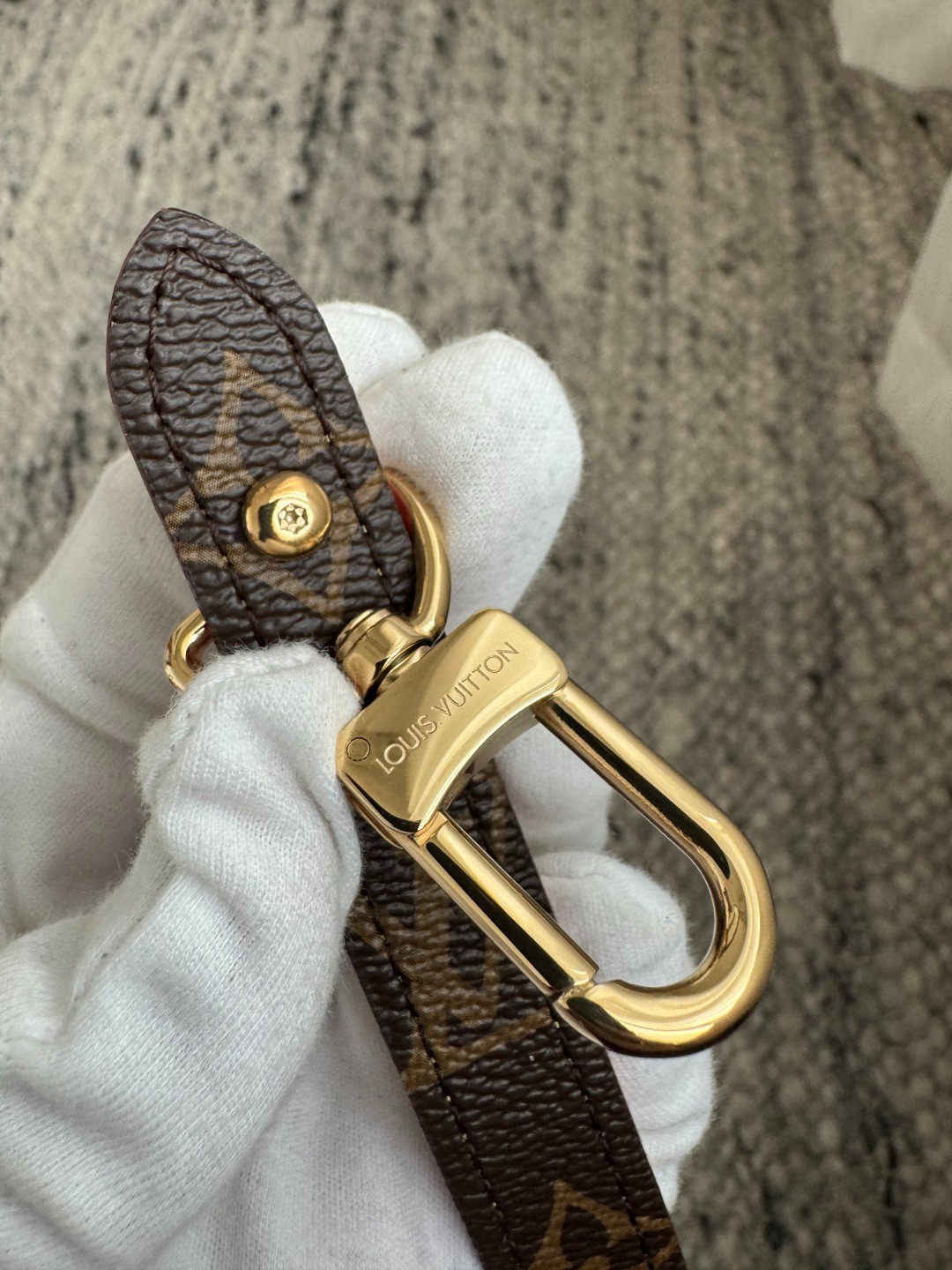 M26532 Lockit Pm 貝殼包_13