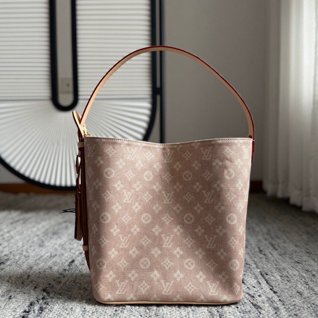 M25727 All In 大號 貓系水桶包