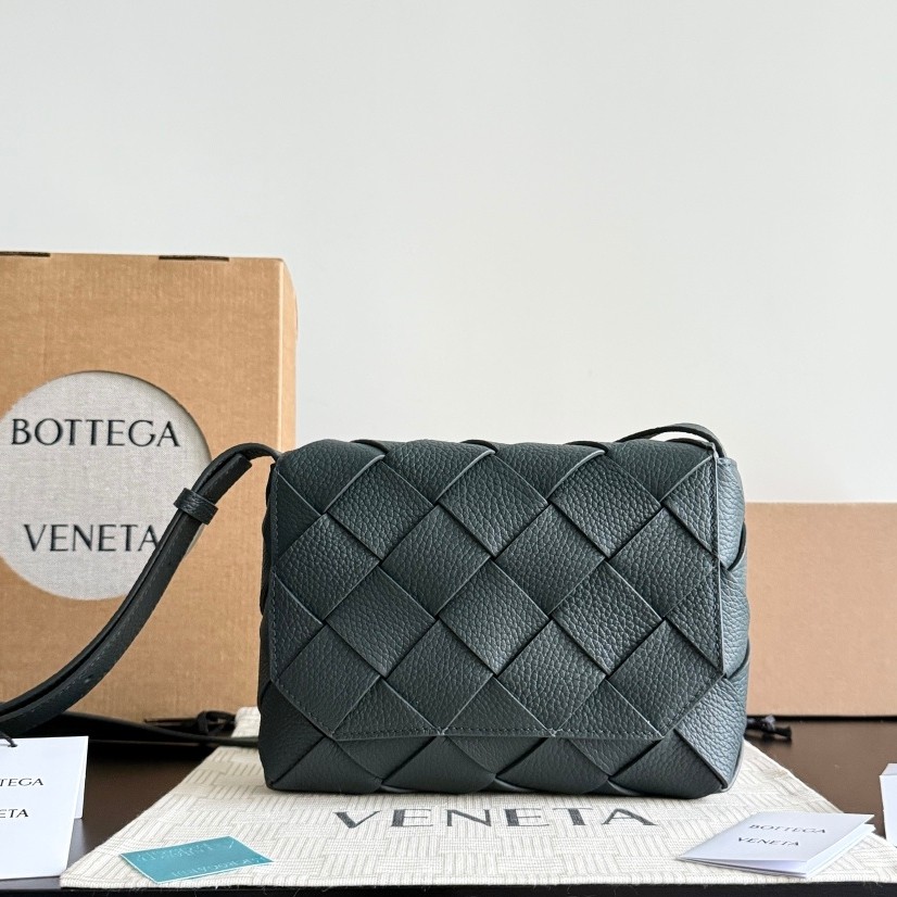 795637 Diago男士斜挎包 深綠色