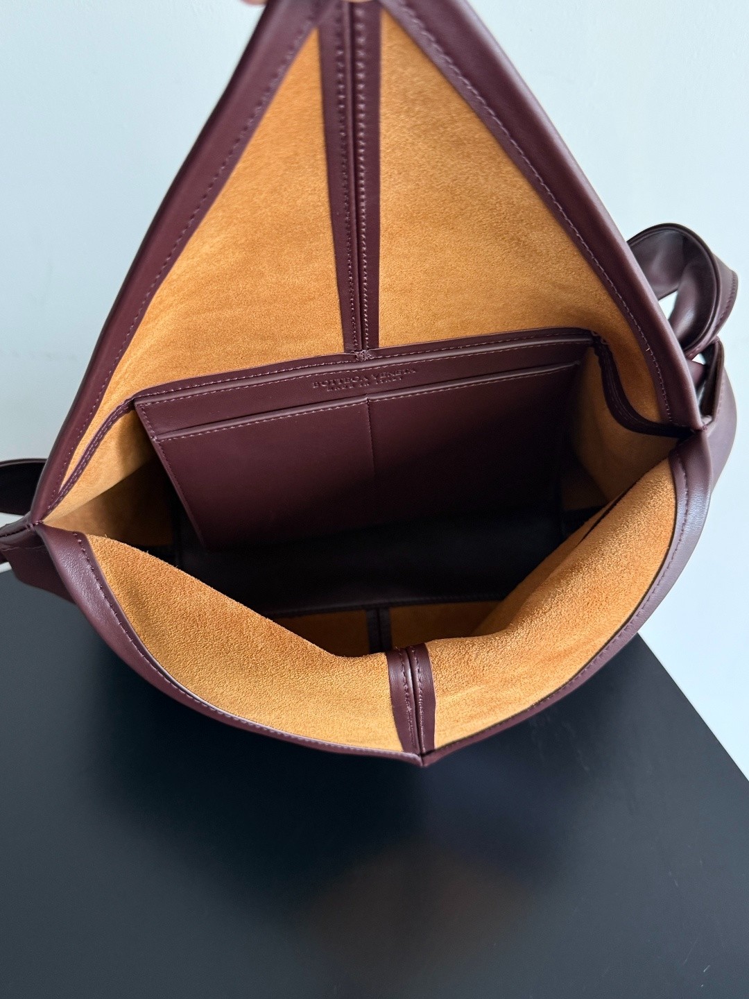 815807 Sawyer 小號牛皮款  茜棕紅色_3