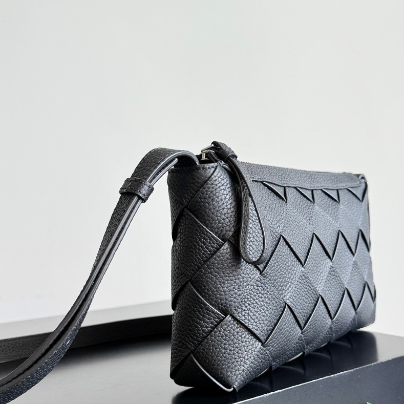 837112 Diago拉鏈背提包 黑色_5