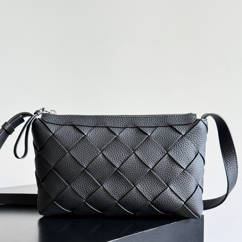 837112 Diago拉鏈背提包 黑色_4