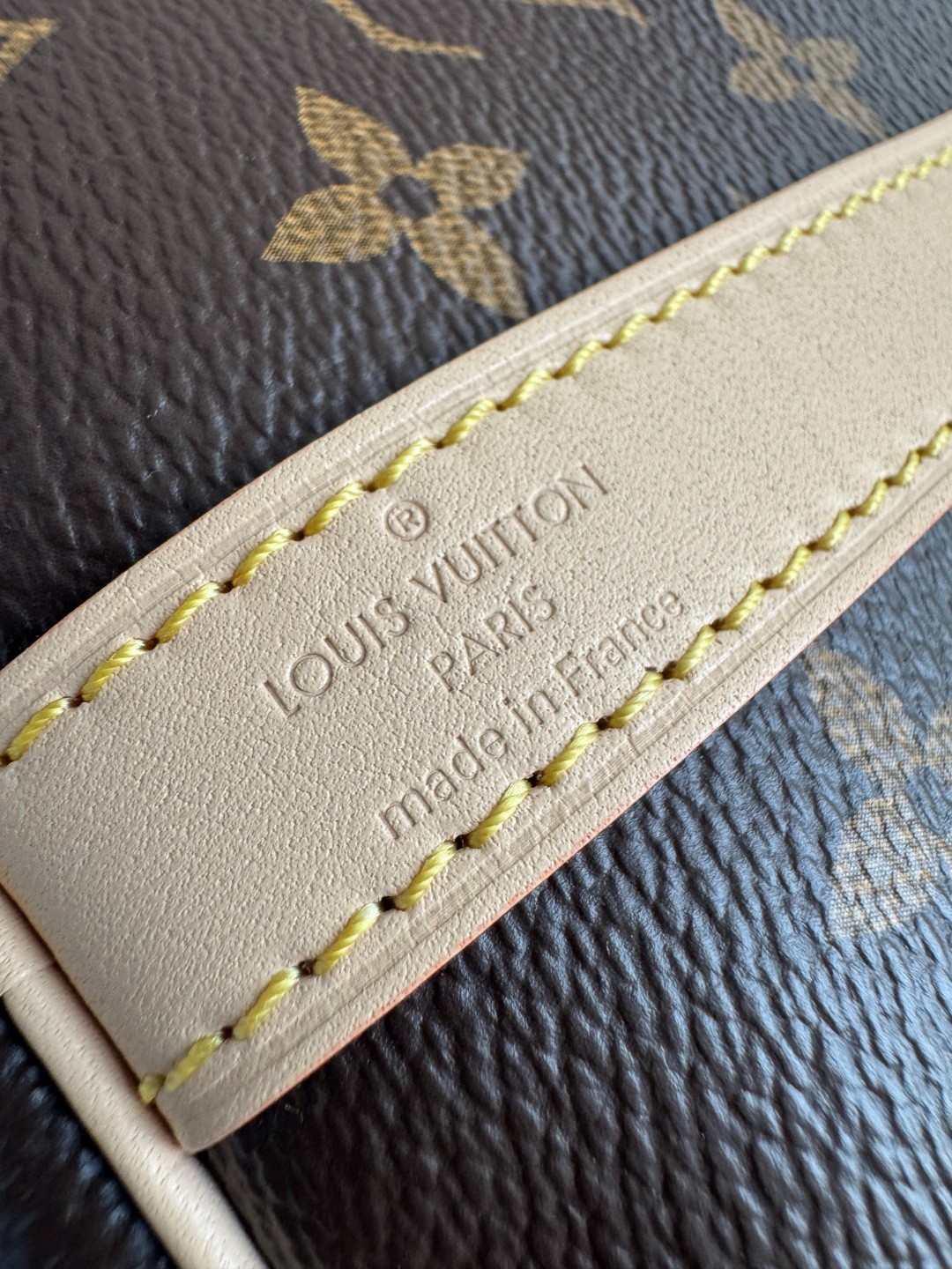 Speedy Bandouliere 25 水桶包 M46977_9