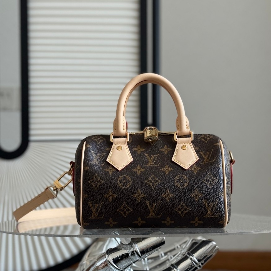 Speedy Bandouliere 20 手袋 M46221