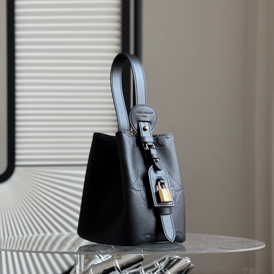 All In BB水桶包 M13480_9