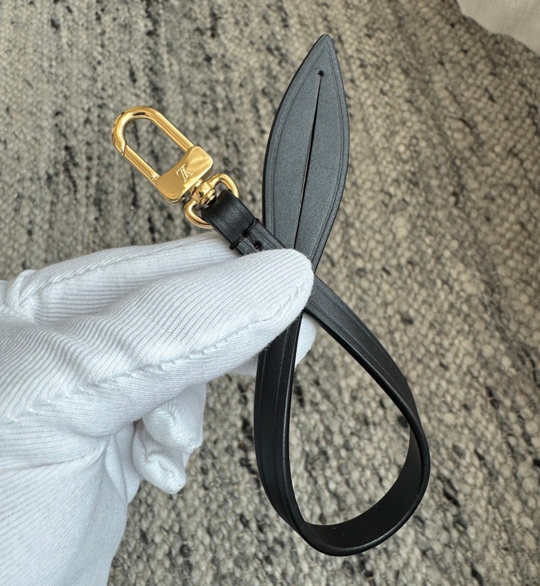 All In BB水桶包 M13480_15