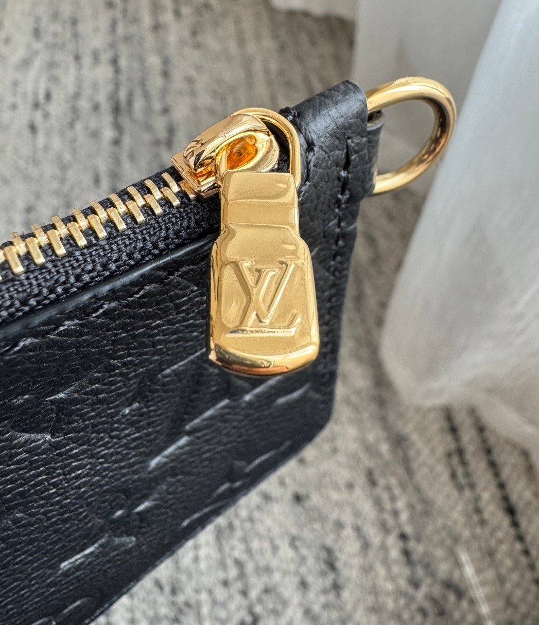 All In BB水桶包 M13480_17