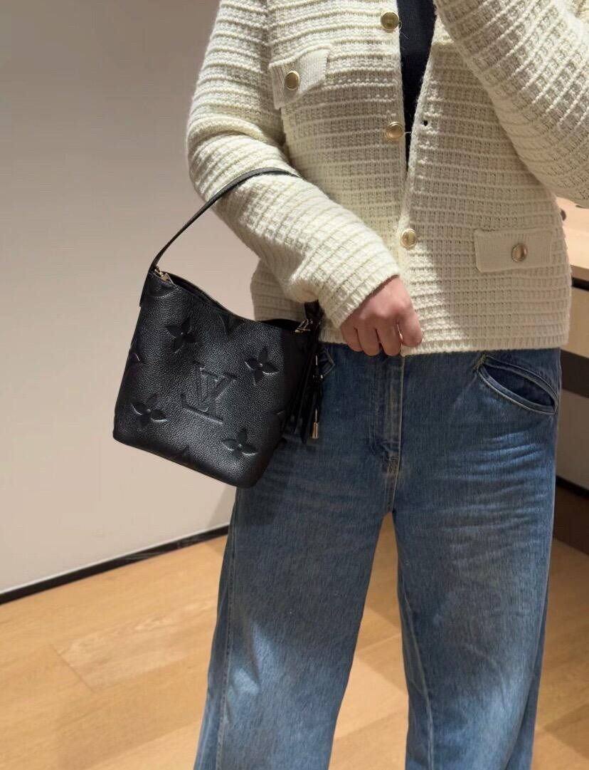 All In BB水桶包 M13480_19