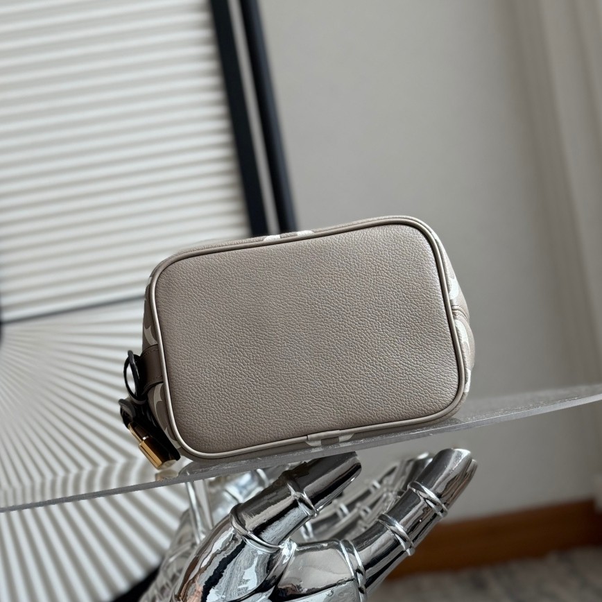 All In BB水桶包  M13045_7