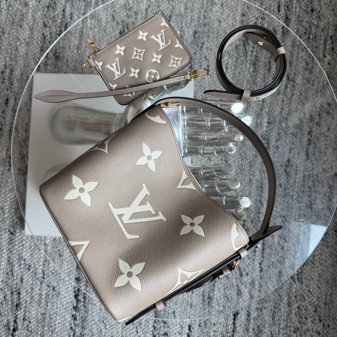 All In BB水桶包  M13045_8