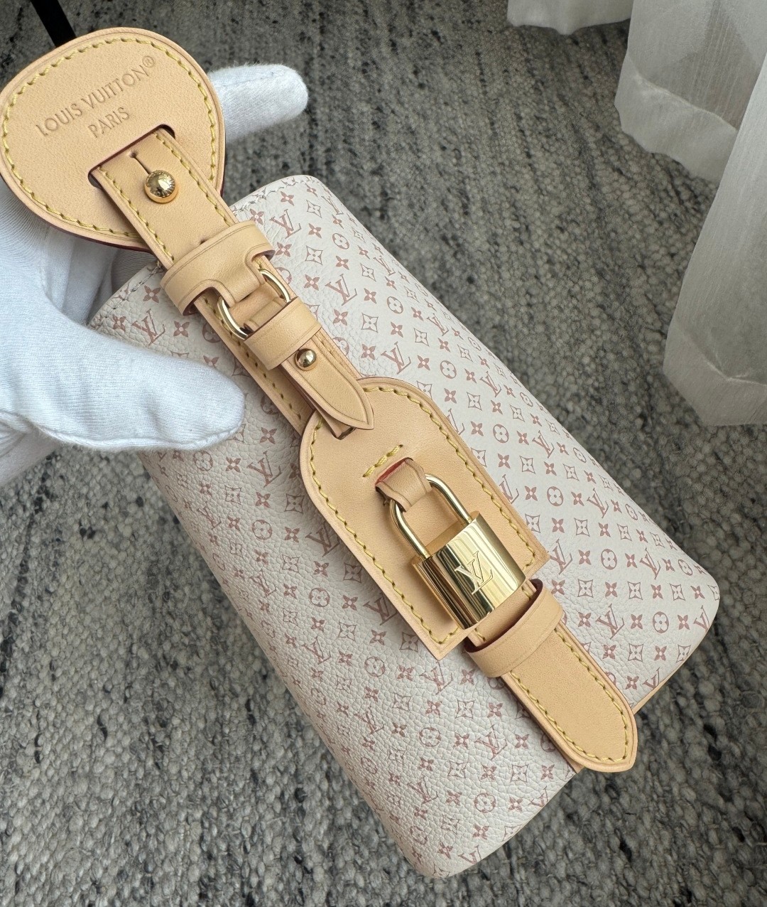 All In BB水桶包 M15130 沙丘色_12