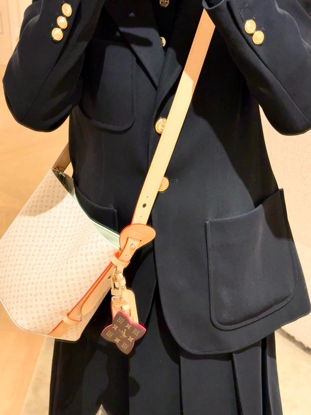 All In BB水桶包 M15130 沙丘色_2