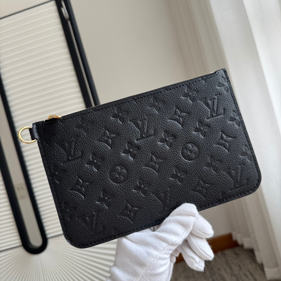 All In 大號水桶包 M13044_12