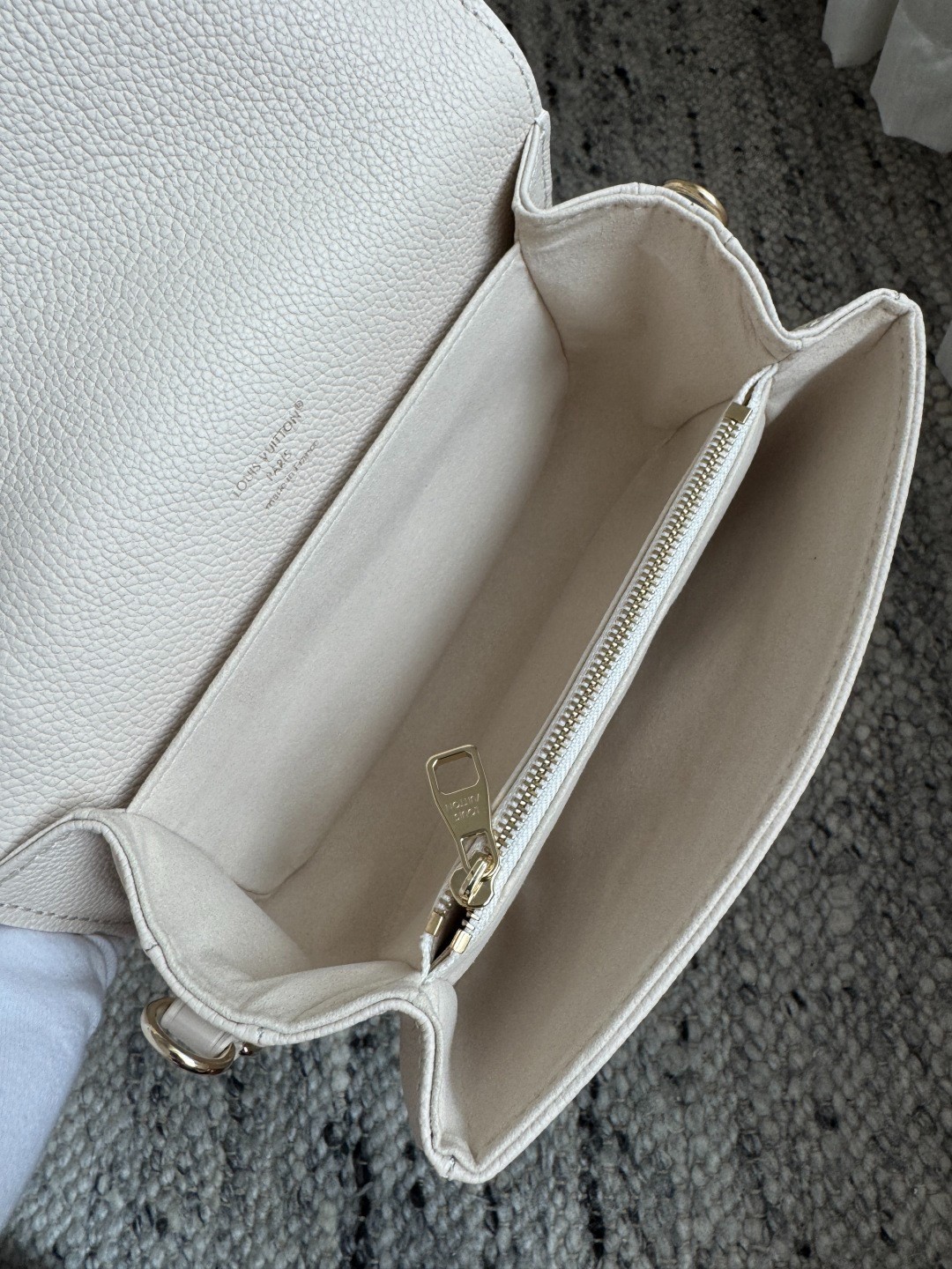 Pochette Métis East West M25682 漸變色小郵差_6