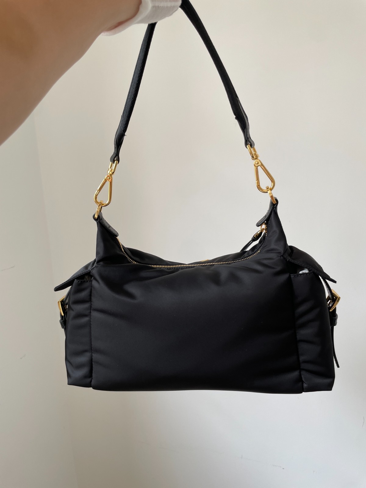 Explore Re-Nylon大號單肩包_4