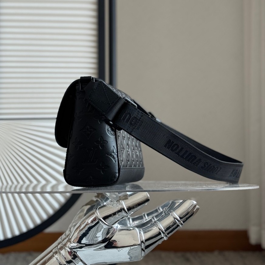 M14874 Pulse Messenger郵差包黑色_16