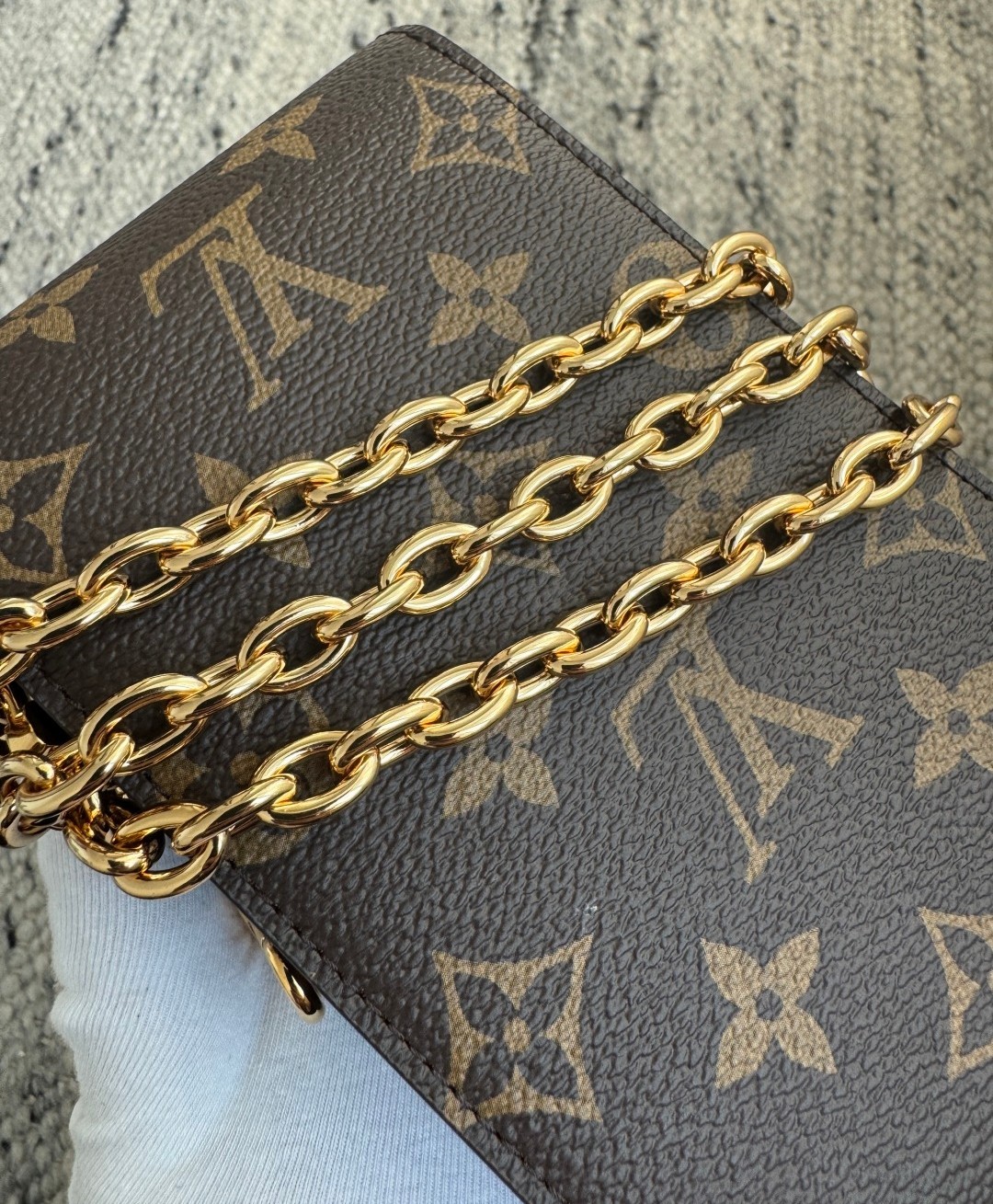 M13572 Metis手機包_9