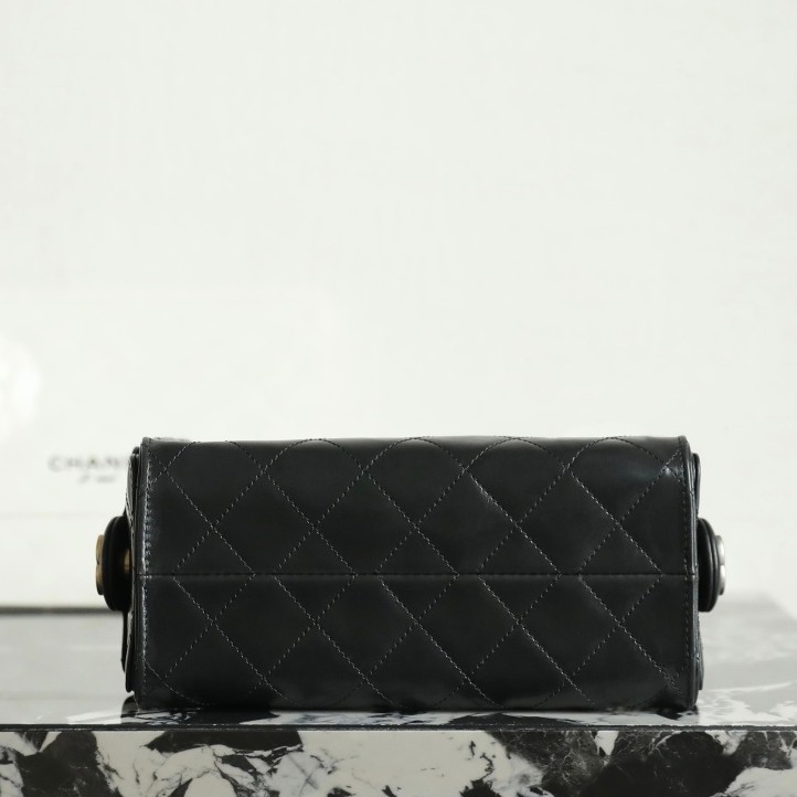 26C 25Bag Mini HandBag鴛鴦鏈亮牛皮黑色_5