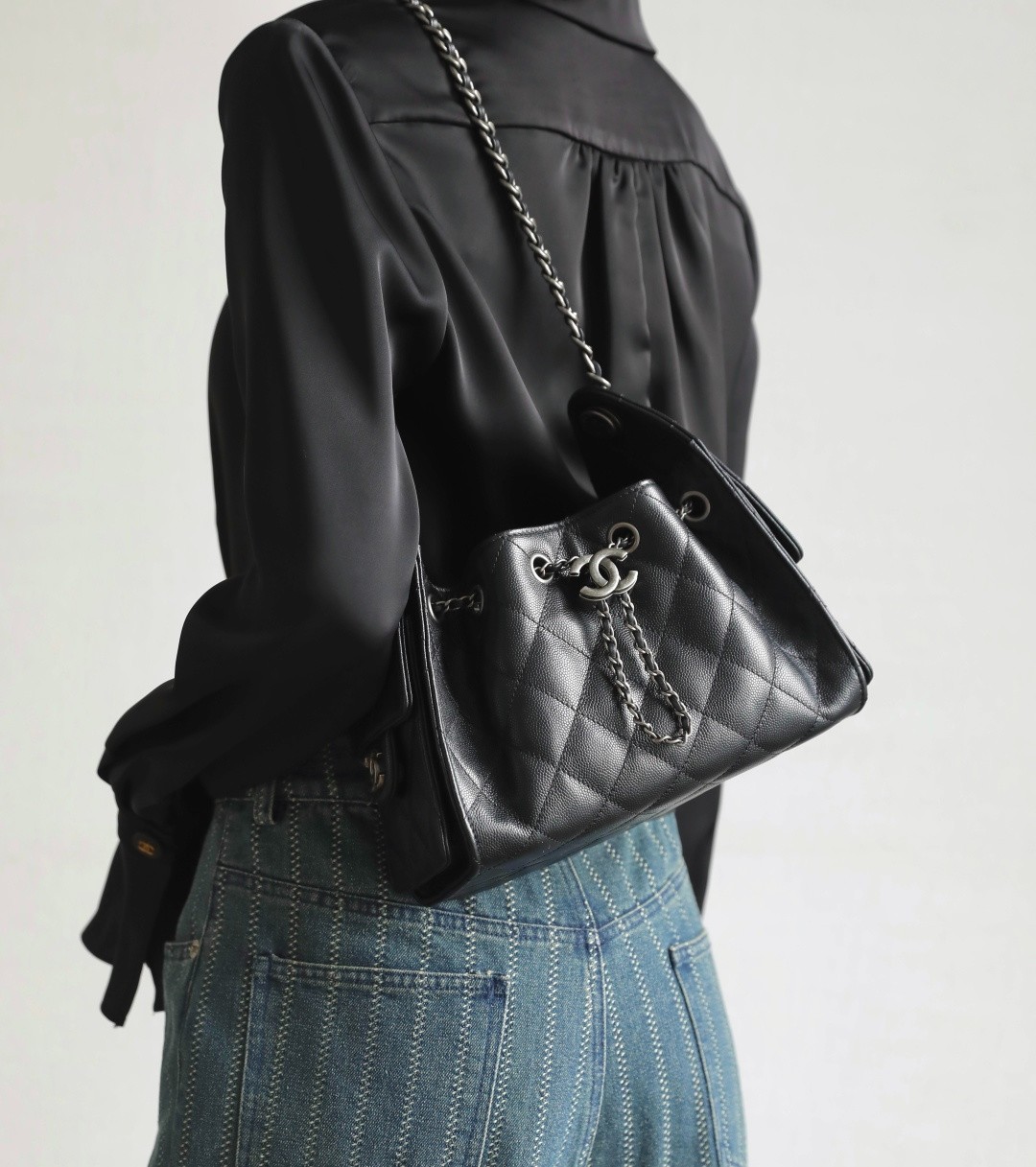 26C 25Bag Mini HandBag球紋黑銀_5