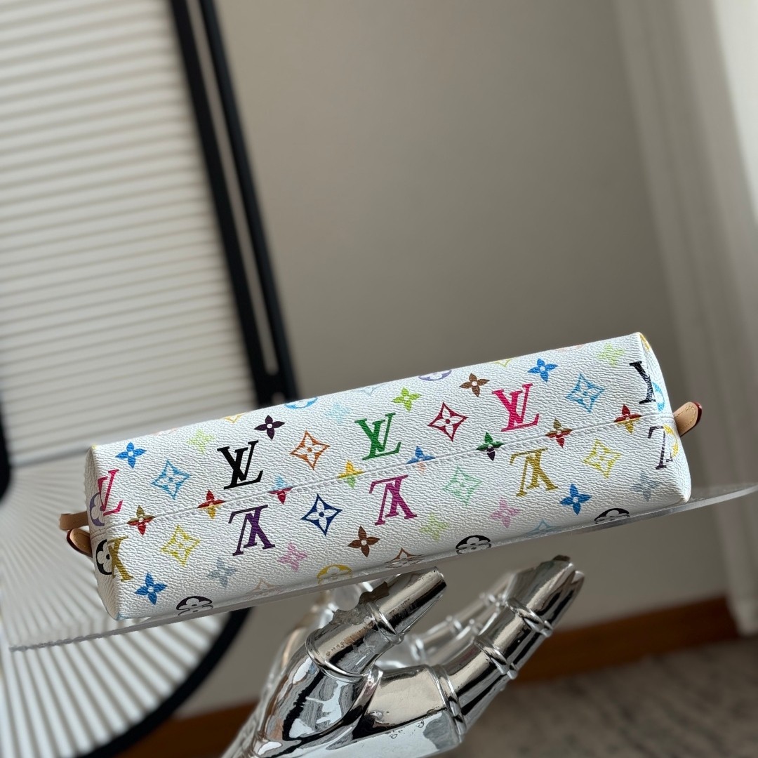 M27578 LvxTm Carryall East West 手袋_7