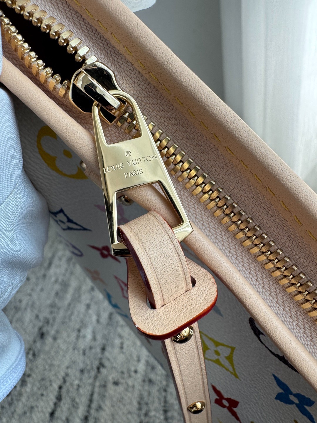 M27578 LvxTm Carryall East West 手袋_15