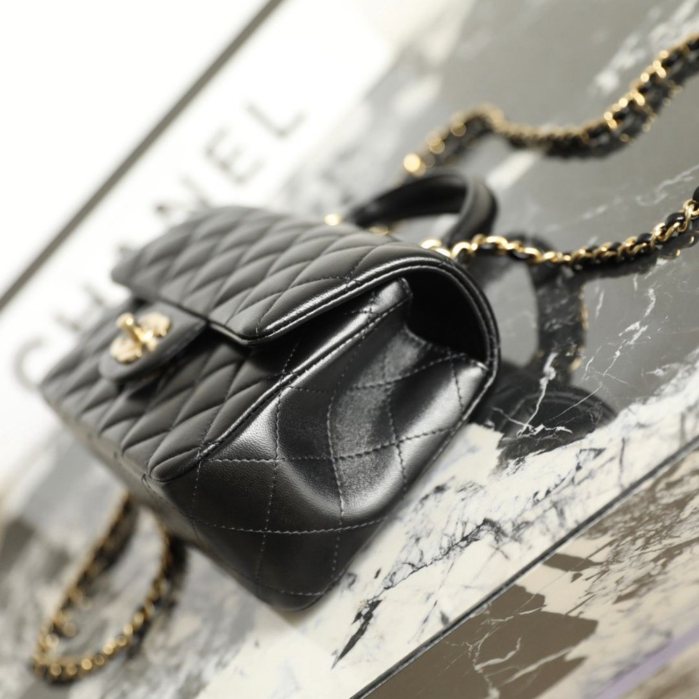 CF大Mini Handle黑色羊皮_7